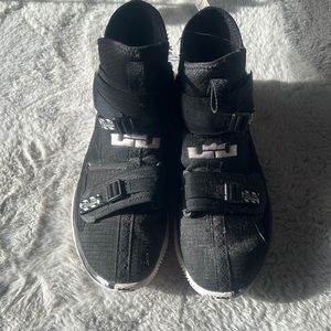 Nike basketball shoes